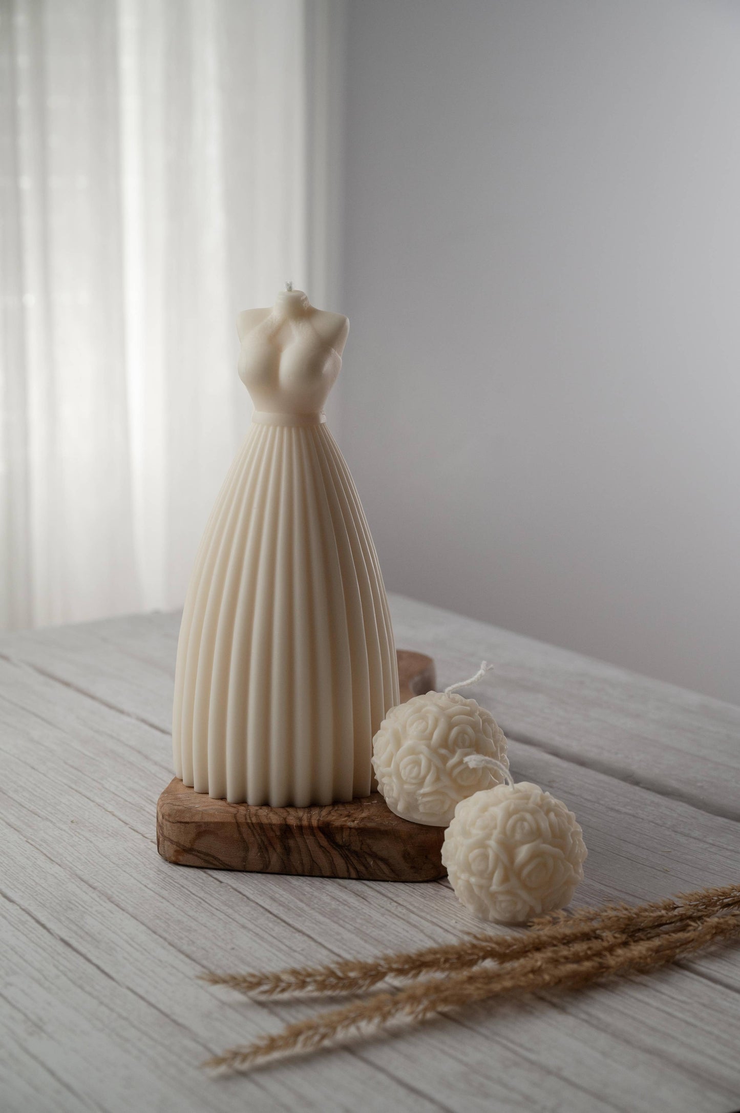 Wedding Dress Bridal Candle: Lily