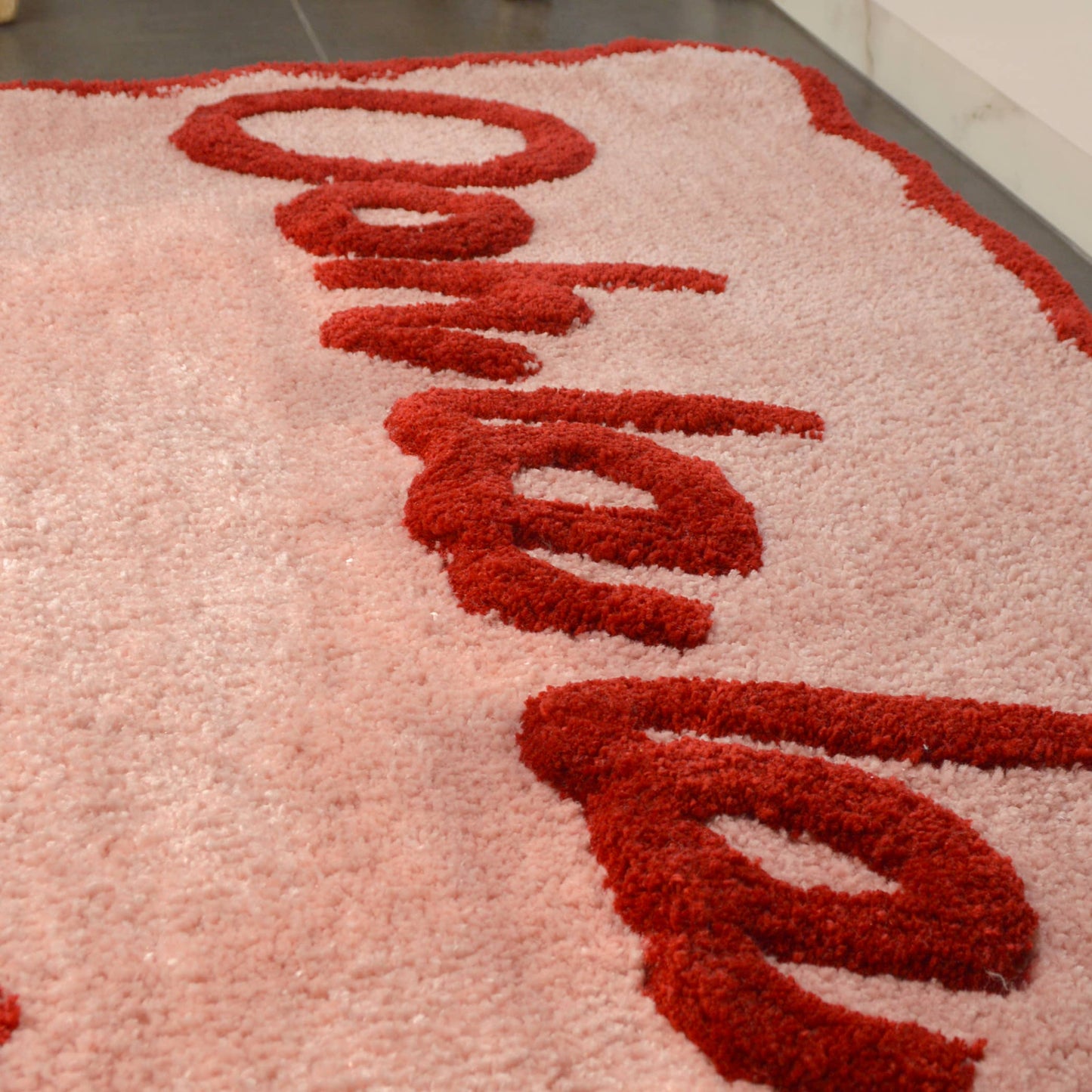 Ooh La La Slogan Scallop Bath Mat Non Slip - Scalloped Rug: Red/Pink
