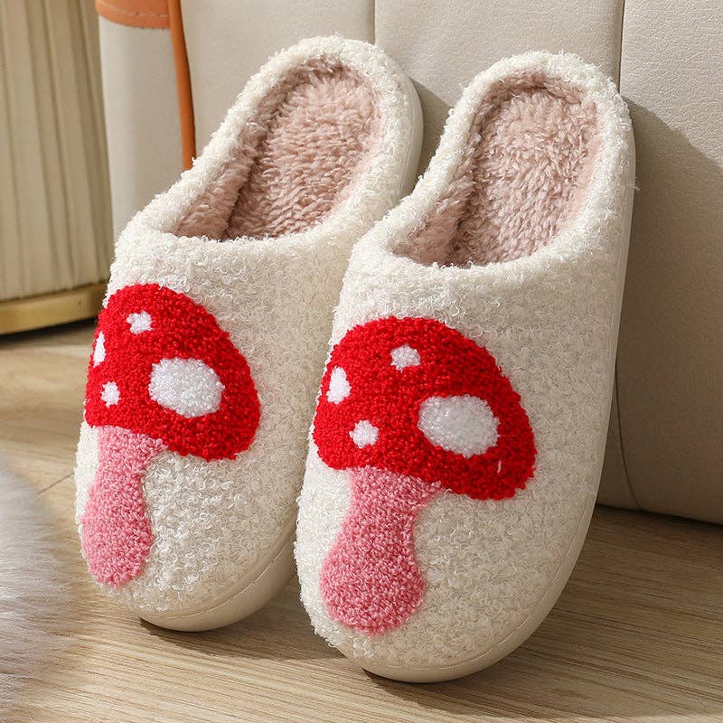 Cute Cartoon Print Cozy Slippers DP25F895: Strawberry / 6-6.5