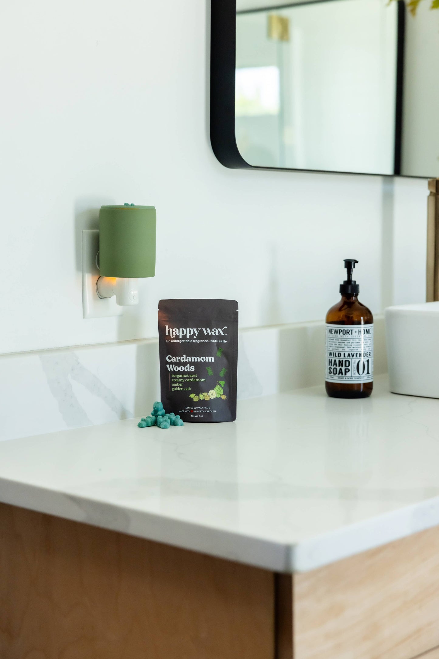 Cardamom Woods Wax Melts - Sample Pouch (2 oz)