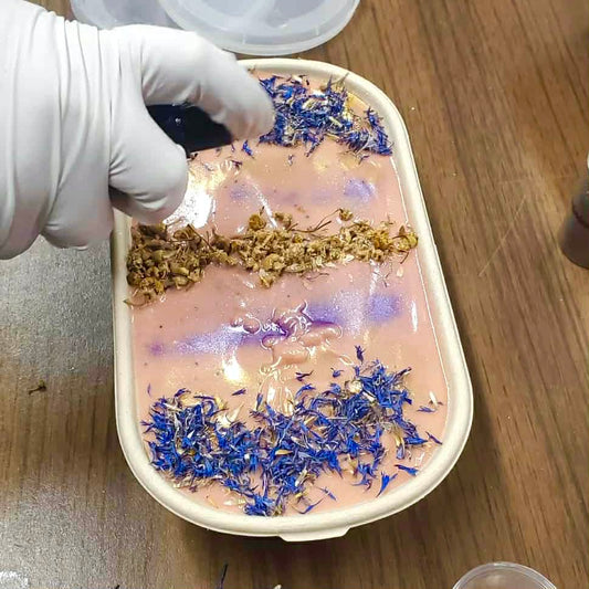 Sudsery Social: Botanical Focused Soapmaking – Jan 24th, 7:00 pm